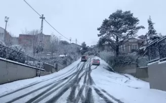 Sarıyer’de lapa lapa kar yağışı

