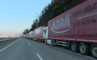 Sarp’ta ’Korona’ kuyruğu