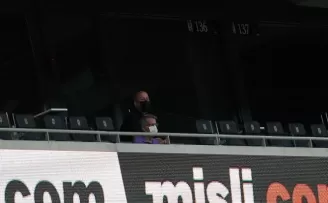 Şenol Güneş tribünde

