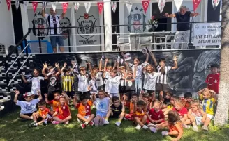 Şile Beşiktaşlılar Derneği küçük taraftarları ağırladı