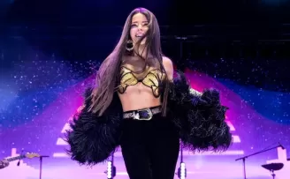 Simge’den ’Sen Ağla’ sürprizi