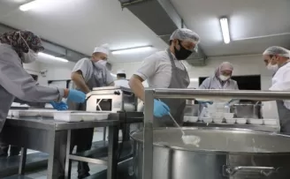 Sincan Belediyesi yardımlarla gönüllere dokunuyor
