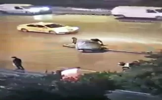 Şişli’de kağıt toplayıcının “unutulan eşyayı” aldığı anlar kamerada
