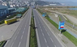 Trabzon sessizliğe uyandı