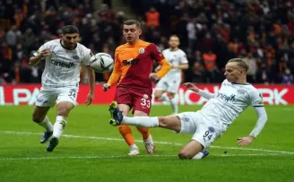 Spor Toto Süper Lig: Galatasaray: 1 - Kasımpaşa: 1 (İlk yarı)
