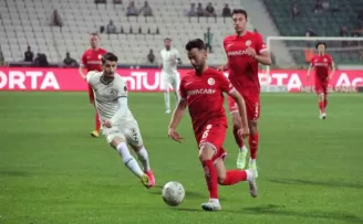 Spor Toto Süper Lig: Giresunspor: 1 - FTA Antalyaspor: 0 (İlk yarı)
