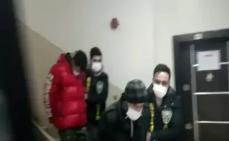 Spor yapan adamın önce anahtarını sonra arabasını çaldılar
