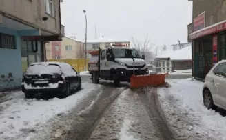 Sultanbeyli’de kış çalışmaları aralıksız devam ediyor

