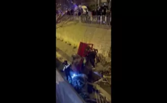 Sultanbeyli’de otomobil dereye uçtu
