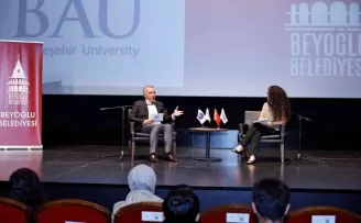 Sultangazi Belediye Başkanı Dursun Yerel Yönetimler Akademisi’nin konuğu oldu
