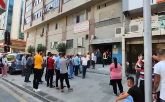 Sultangazi’de elektrik panolarında korkutan patlama
