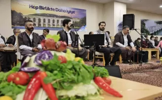 Sultangazi’de muhteşem sıra gecesi
