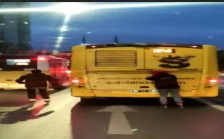 Sultangazi’de patenli gençlerin pişkinliği kamerada
