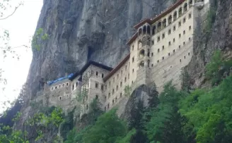 Sümela Manastırı yarın ziyarete açılacak
