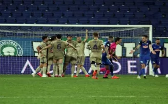 Süper Lig: Çaykur Rizespor: 1 - Fenerbahçe: 2 (Maç sonucu)
