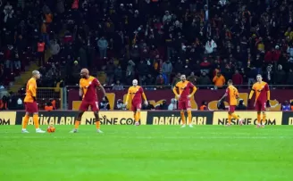 Süper Lig’de bir ilk yaşanıyor, 3 büyükler zirvenin uzağında kaldı
