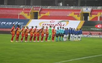 Süper Lig: Kayserispor: 0 - Trabzonspor: 0 (Maç devam ediyor)
