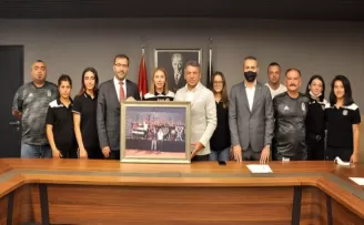 TAF Başkanı Fatih Çintimar’dan Beşiktaş’a ziyaret
