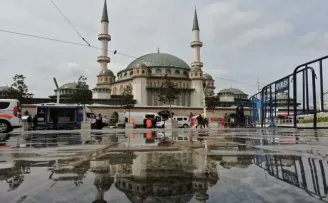 Taksim Camii bugün ibadete açılıyor
