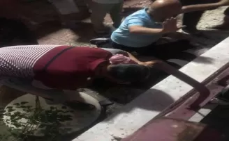 Tartıştığı komşusunu balkondan aşağı attı
