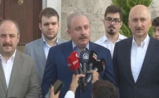 TBMM Başkanı Şentop Kurban Bayramı namazını Ayasofya’yı Kebir Camii’nde kıldı
