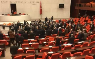 TBMM Genel Kurulu’nda tartışma
