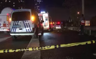 TEM’de yolun karşısına geçmeye çalışan yaya otomobilin çarpması sonucu öldü
