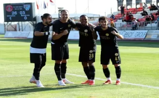 TFF 1. Lig: Ümraniyespor: 2 - Bandırmaspor: 0
