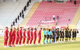 TFF 1. Lig: Ümraniyespor: 2 - İstanbulspor: 0
