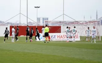 TFF 1. Lig: Ümraniyespor: 3 - Giresunspor: 1

