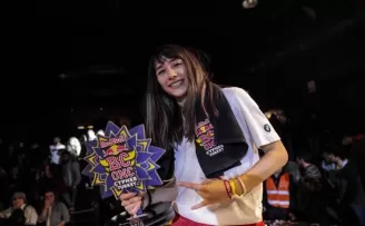 The Flying Steps’in dans serüveni Red Bull TV’de
