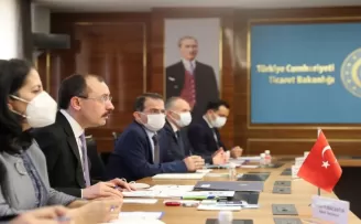 Ticaret Bakanı Muş, KKTC Başbakan Yardımcısı Arıklı ile bir araya geldi
