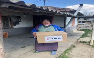 TİKA’dan Doğu Makedonya’da gıda paketi desteği
