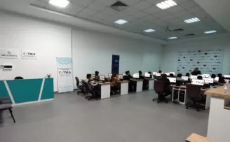 TİKA, Tacikistan’da Yazılım Eğitim Merkezi kurdu
