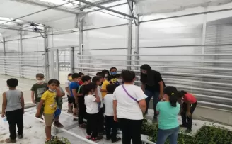 Tohumlar minik ellerle toprağa kavuştu
