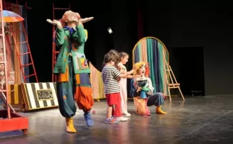 “Toti ile Poti“ Van’da çocuklarla bir araya geldi