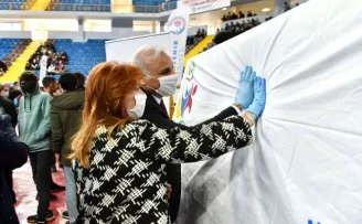 Trabzon’da ’Sevgi engel tanımaz’ etkinliği
