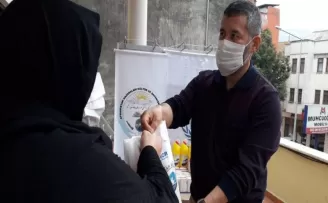 Trabzon’daki mültecilere ısıtıcı yardımı
