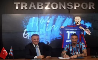Trabzonspor’da Marek Hamsik imzayı attı