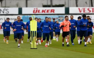 Trabzonspor, Galatasaray karşısında rekor peşinde