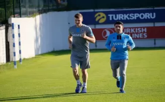 Trabzonspor günü çift antrenmanla tamamladı
