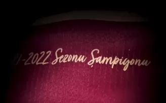 Trabzonspor şampiyonluk formasını paylaştı