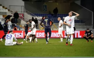 Trendyol Süper Lig: Kasımpaşa: 2 - Çaykur Rizespor: 2 (Maç sonucu)
