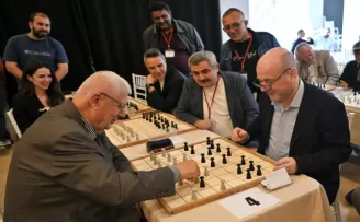 Türk Daması ustaları Bornova’da nefes kesti