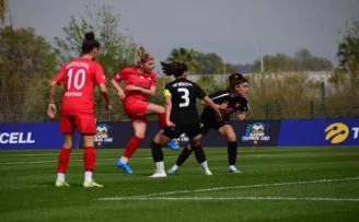Turkcell Kadın Futbol Süper Ligi’nde heyecan derbi ile başlıyor
