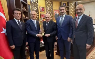 Türkiye Bisiklet Federasyonu’ndan Bahçeli’ye ziyaret