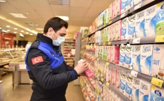 Tuzla’da marketlere fiyat denetimi yapıldı
