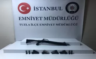 Tuzla’da yasa dışı silah ticareti yapan 2 kişi yakalandı
