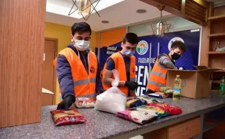 Tuzla Gençlik Merkezi öğrencileri gönüllere dokunuyor
