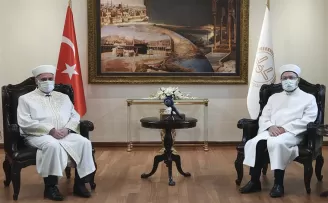 Diyanet İşleri Başkanı Erbaş, Bulgaristan Başmüftüsü’nü kabul etti